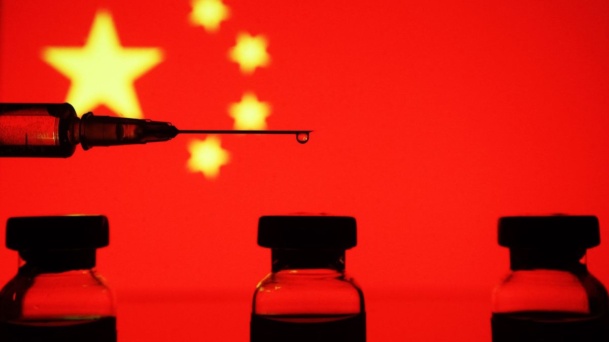 Interpol odhalil stovky padělků čínské vakcíny